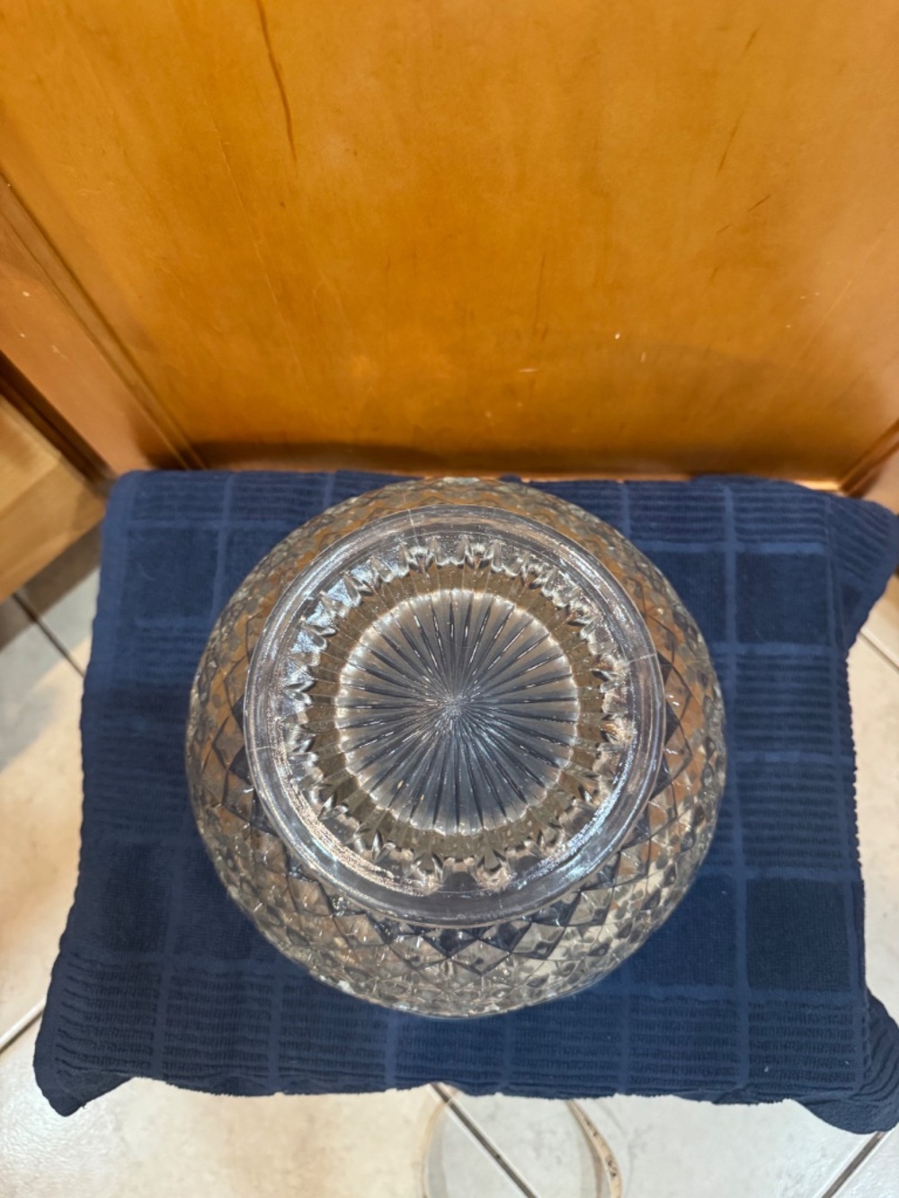Bowl - Picture 2 of 3